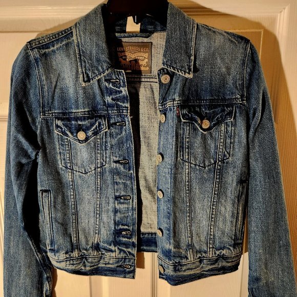 Levi's Denim Jacket - Picture 1 of 5